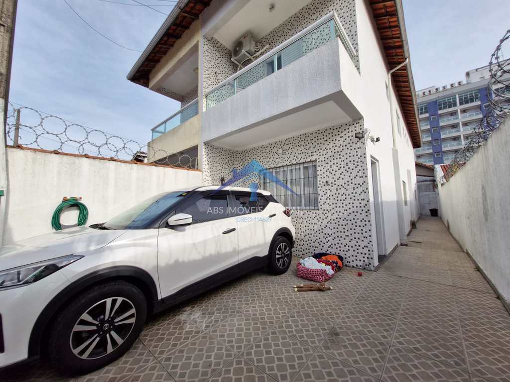 Casa em Praia Grande, no bairro Balneário Maracanã