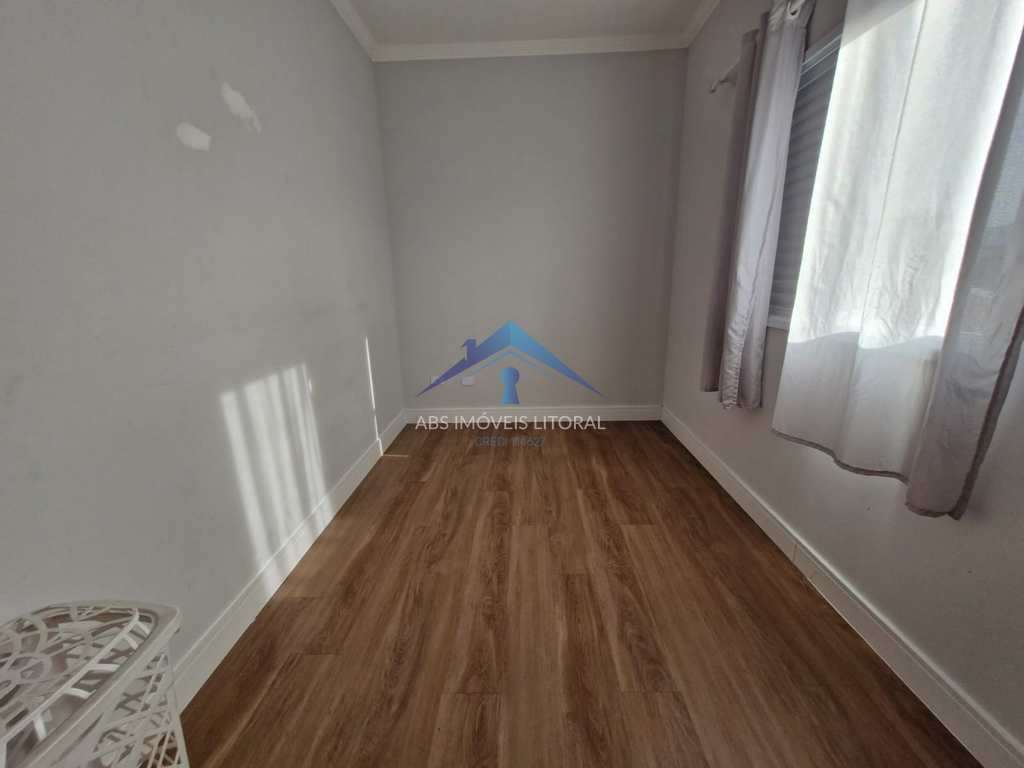 Casa em Praia Grande, no bairro Balneário Maracanã