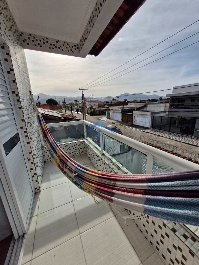 Casa em Praia Grande, no bairro Balneário Maracanã
