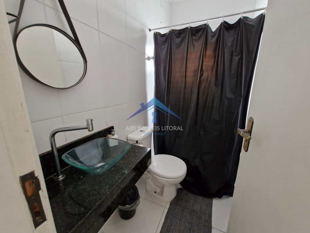 Casa em Praia Grande, no bairro Balneário Maracanã