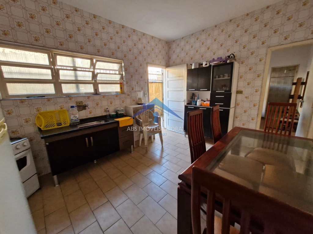Casa em Praia Grande, no bairro Solemar