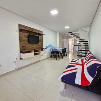 Casa em Praia Grande, bairro Solemar
