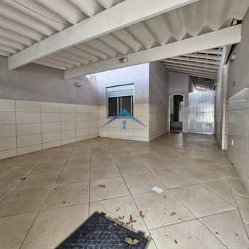 Casa em Praia Grande, bairro Real