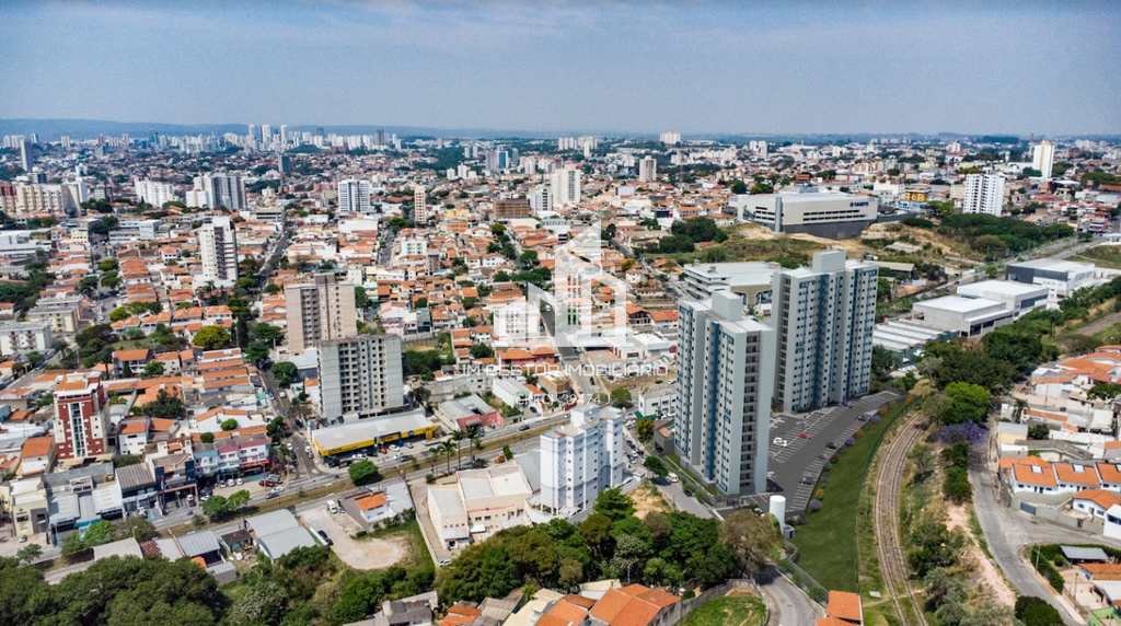 condomínio em Sorocaba, bairro Vila Lucy