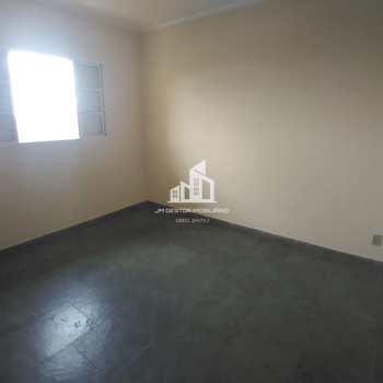 Apartamento em Sorocaba, bairro Vila Fiori