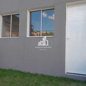 Casa de Condomínio em Votorantim, bairro Vila Garcia