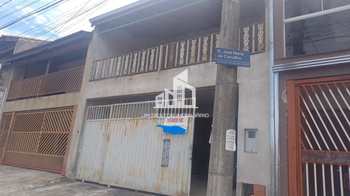 Casa, código 515 em Sorocaba, bairro Jardim Portal do Itavuvu