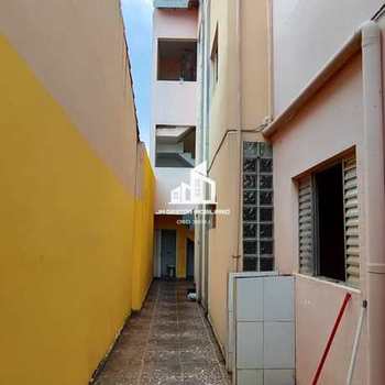Casa em Sorocaba, bairro Jardim Santa Esmeralda