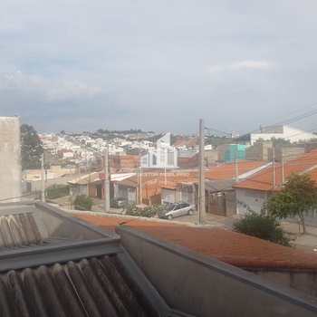 Casa em Sorocaba, bairro Parque São Bento