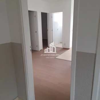 Apartamento em Sorocaba, bairro Recreio dos Sorocabanos