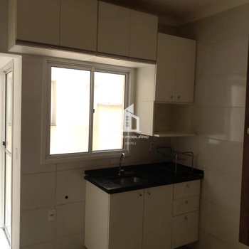 Apartamento em Sorocaba, bairro Caguassu