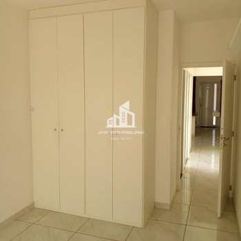 Apartamento em Sorocaba, bairro Caguassu