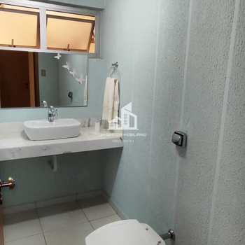 Apartamento em Sorocaba, bairro Centro