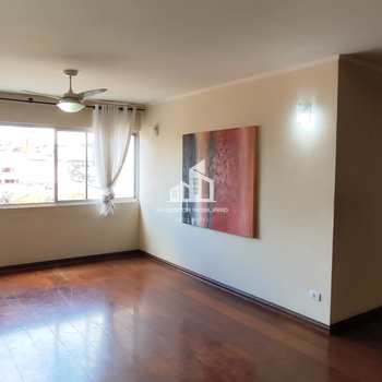 Apartamento em Sorocaba, bairro Centro