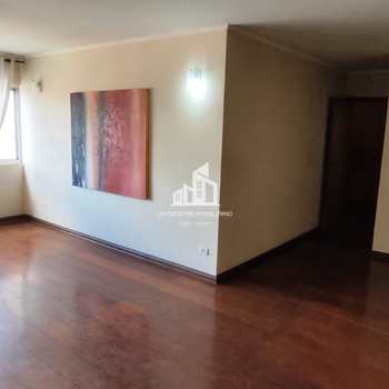 Apartamento em Sorocaba, bairro Centro