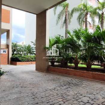 Apartamento em Sorocaba, bairro Centro