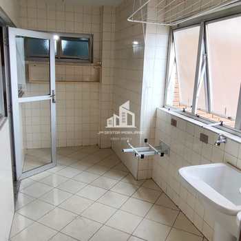 Apartamento em Sorocaba, bairro Centro