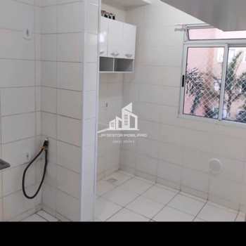 Apartamento em Sorocaba, bairro Jardim Santa Cecília