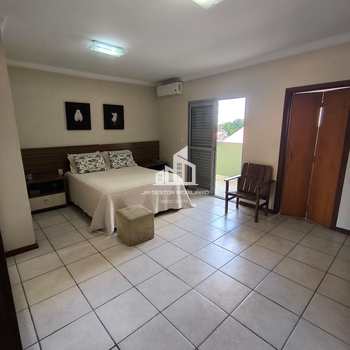 Sobrado em Sorocaba, bairro Jardim Prestes de Barros