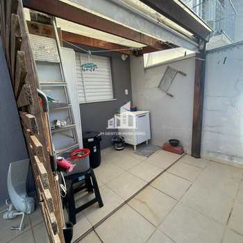 Apartamento em Sorocaba, bairro Jardim Europa