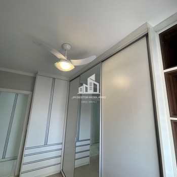 Apartamento em Sorocaba, bairro Jardim Europa