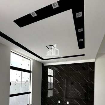 Casa em Sorocaba, bairro Jardim Residencial Imperatriz