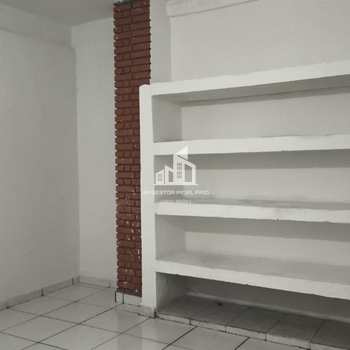 Casa em Sorocaba, bairro Jardim Portal do Itavuvu