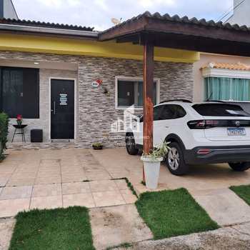 Casa de Condomínio em Sorocaba, bairro Horto Florestal