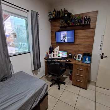 Casa de Condomínio em Sorocaba, bairro Horto Florestal
