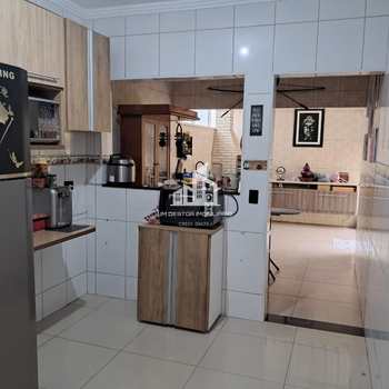 Casa de Condomínio em Sorocaba, bairro Horto Florestal