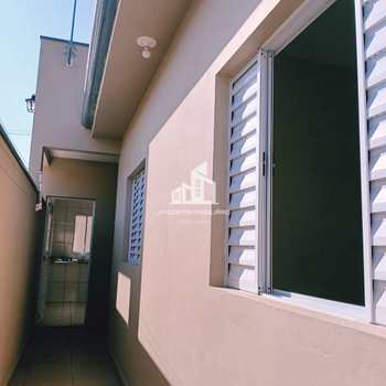Casa em Sorocaba, bairro Vila Augusta