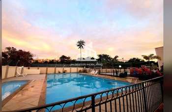 Apartamento, código 765 em Sorocaba, bairro Caguassu