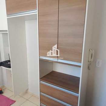 Apartamento em Sorocaba, bairro Caguassu