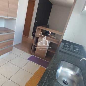 Apartamento em Sorocaba, bairro Caguassu