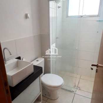 Apartamento em Sorocaba, bairro Caguassu