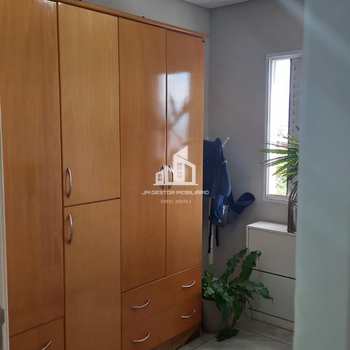 Apartamento em Sorocaba, bairro Jardim Maria Eugênia