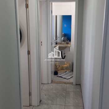 Apartamento em Sorocaba, bairro Jardim Maria Eugênia