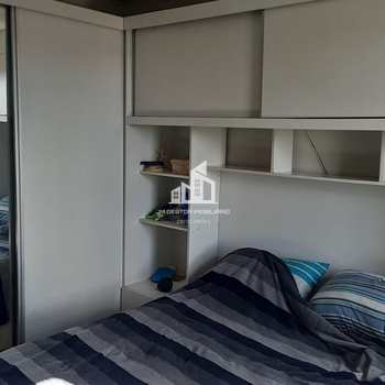 Apartamento em Sorocaba, bairro Jardim Maria Eugênia