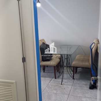 Apartamento em Sorocaba, bairro Jardim Maria Eugênia