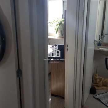 Apartamento em Sorocaba, bairro Jardim Maria Eugênia