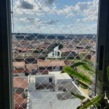 Apartamento em Sorocaba, bairro Jardim Maria Eugênia