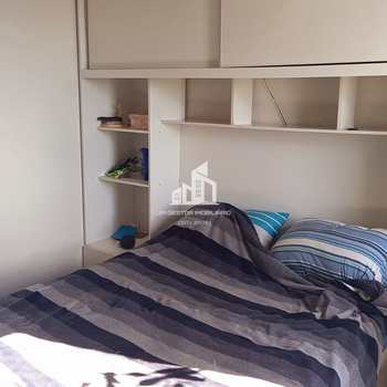 Apartamento em Sorocaba, bairro Jardim Maria Eugênia