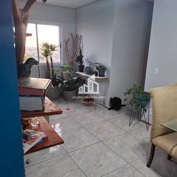 Apartamento em Sorocaba, bairro Jardim Maria Eugênia