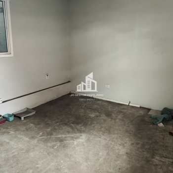 Galpão em Sorocaba, bairro Jardim Cruz de Ferro