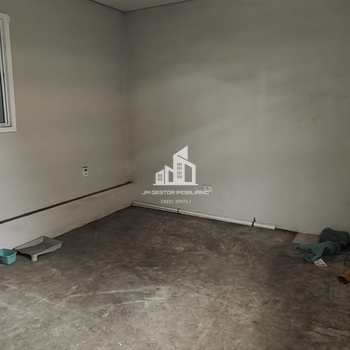 Galpão em Sorocaba, bairro Jardim Cruz de Ferro