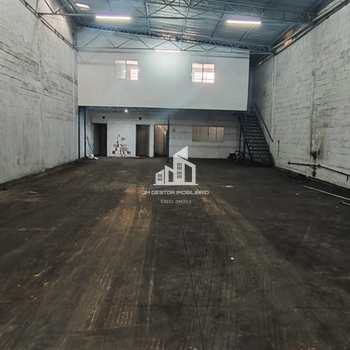 Galpão em Sorocaba, bairro Jardim Cruz de Ferro