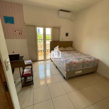 Casa em Sorocaba, bairro Jardim Itália