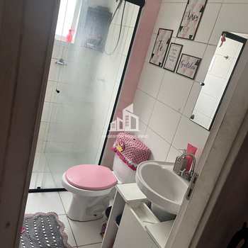 Apartamento em Sorocaba, bairro Jardim Casa Branca