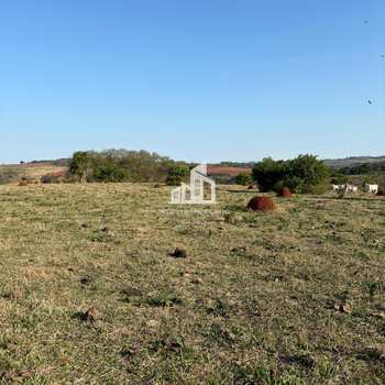 Sítio em Tatuí, bairro Jurumirim