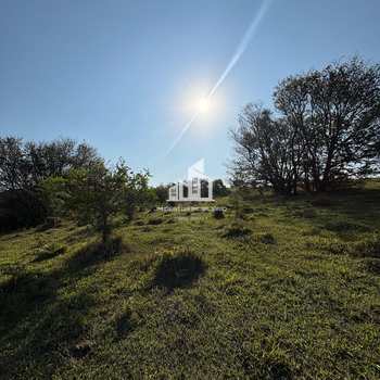 Sítio em Tatuí, bairro Jurumirim